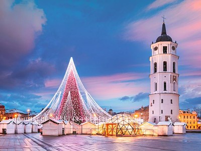 Adventní Vilnius + Hrad Trakai + Vánoční Trhy v Kaunasu (letecky z Prahy)